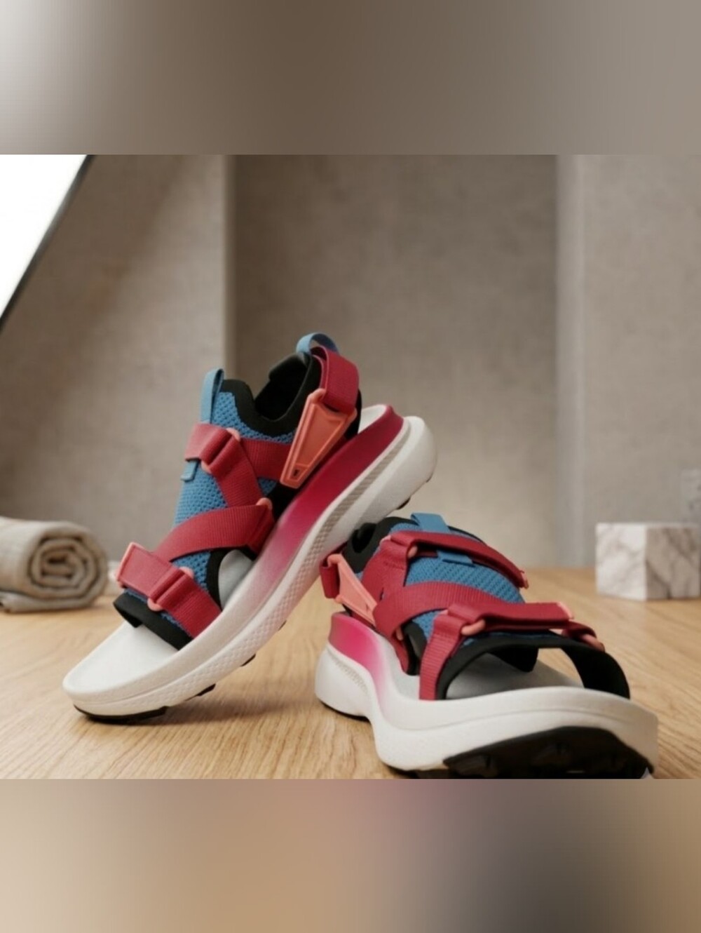 NEW! TEVA Women's Aventrail R2T Sz 9